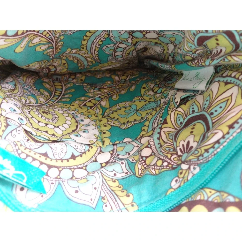 Vera Bradley Crossbody Women's Peacock‎ Teal, Yellow, Green Paisley Excellent